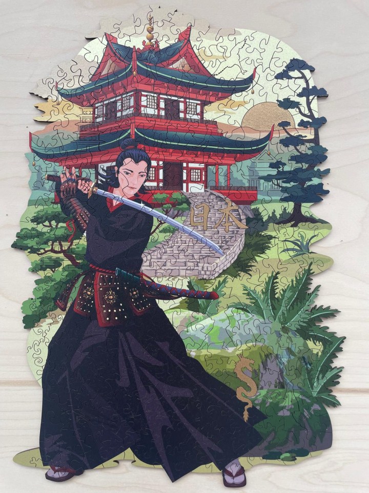 Holzpuzzle Samurai